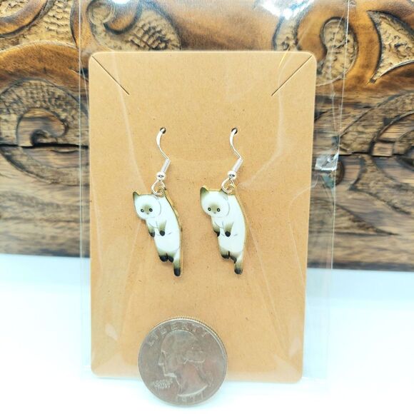Cute Siamese Cat Earrings Anime Kawaii Kitty - Picture 2 of 2